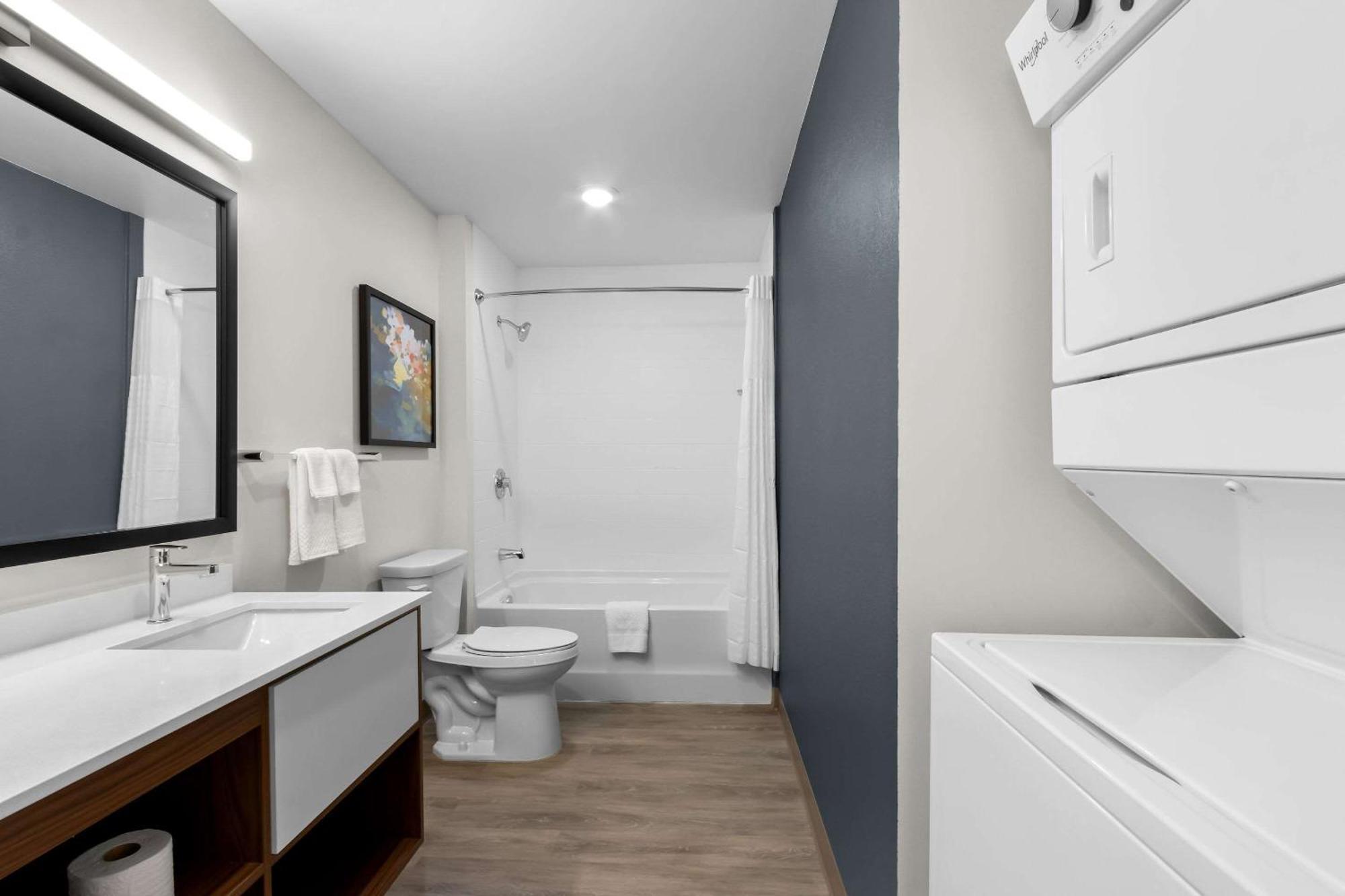 Everhome Suites Glendale Sports Entertainment District Esterno foto
